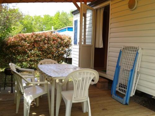 Camping Maeva Escapades Au P'Tit Bonheur Peyrillac-et-Millac المظهر الخارجي الصورة